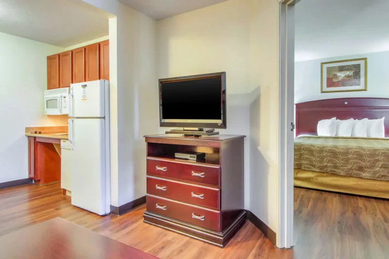 MainStay Suites Texas Medical Center/Reliant Park - 13