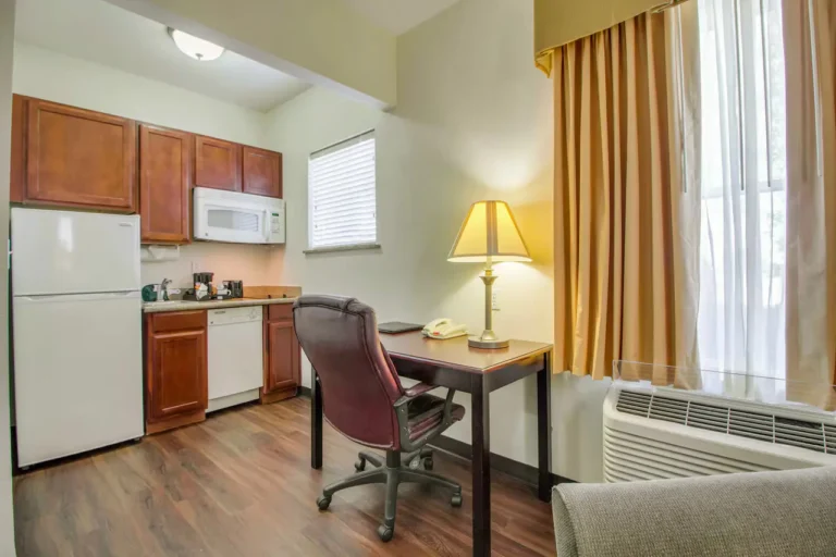 MainStay Suites Texas Medical Center/Reliant Park - 22