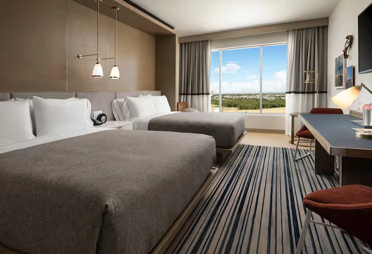 2 Queen Beds Hearing Accessible