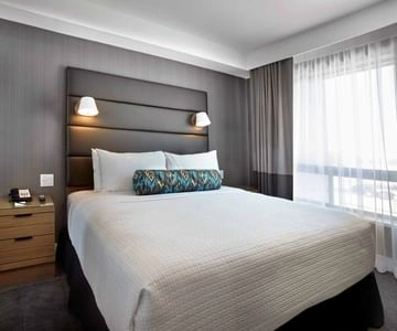 Sandman Signature Plano-Frisco Hotel