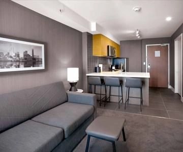 Sandman Signature Plano-Frisco Hotel
