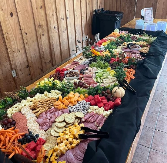 Live Oaks Catering LLC