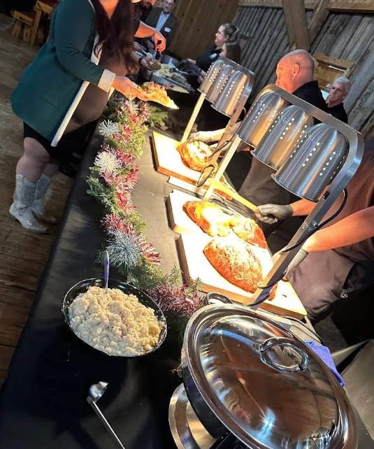Live Oaks Catering LLC