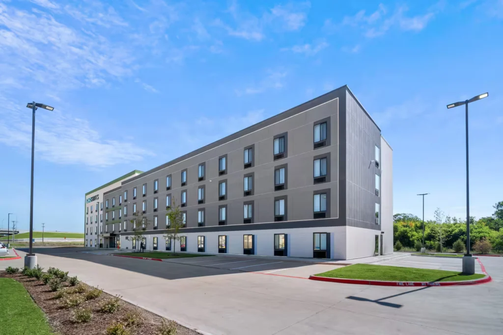 ECHO Suites Extended Stay by Wyndham Dallas Plano/Frisco