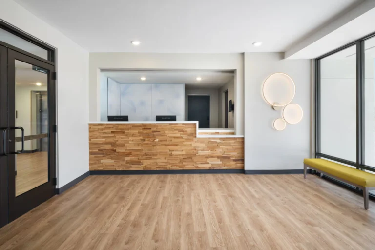 ECHO Suites Extended Stay by Wyndham Dallas Plano/Frisco - 14