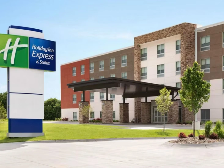 Holiday Inn Express & Suites