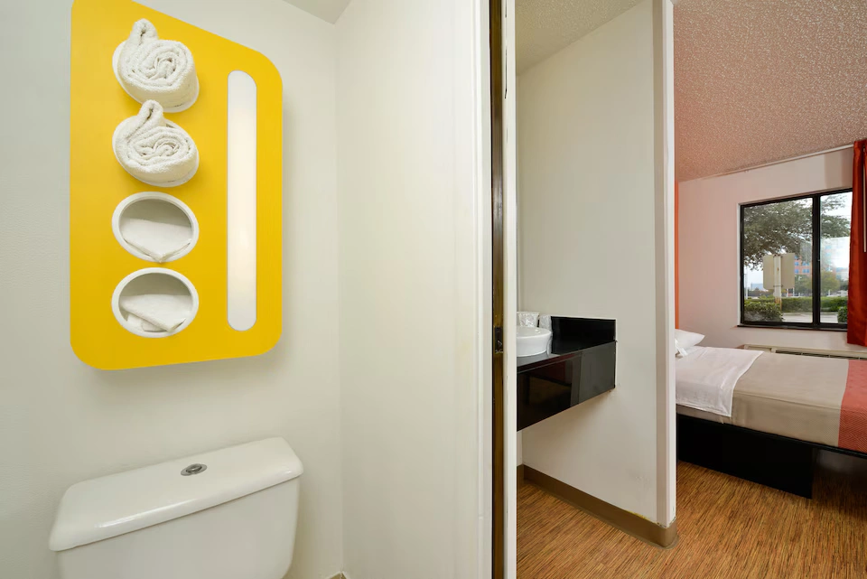 Motel 6 Plano, TX – West – Frisco