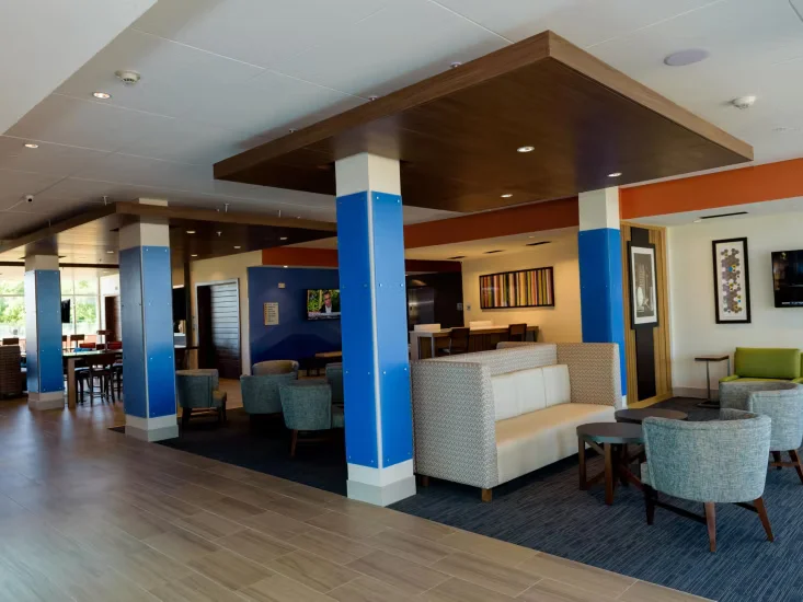 Holiday Inn Express & Suites McKinney – Frisco East by IHG