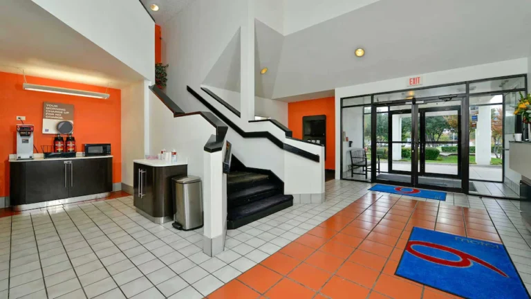 Motel 6 Plano, TX – West – Frisco - 6