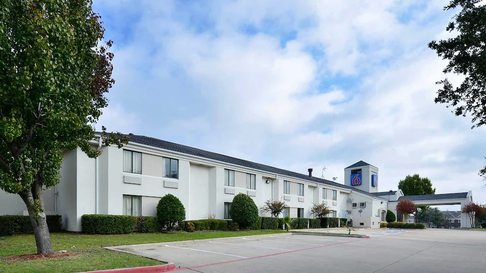 Motel 6 Plano, TX – West – Frisco