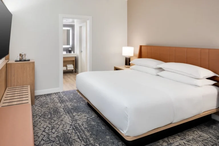 Junior