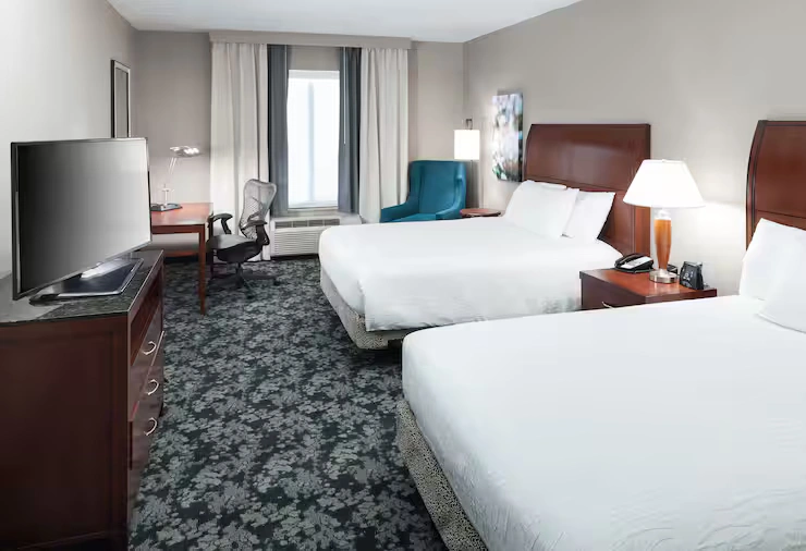 2 Queen Beds